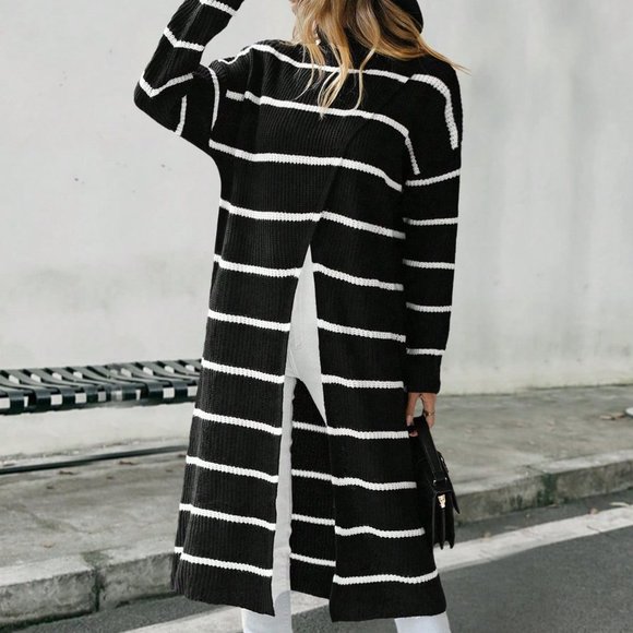 . Sweaters - Black and White Casual Striped Pattern Drop Shoulder Split Hem Longline Sweater